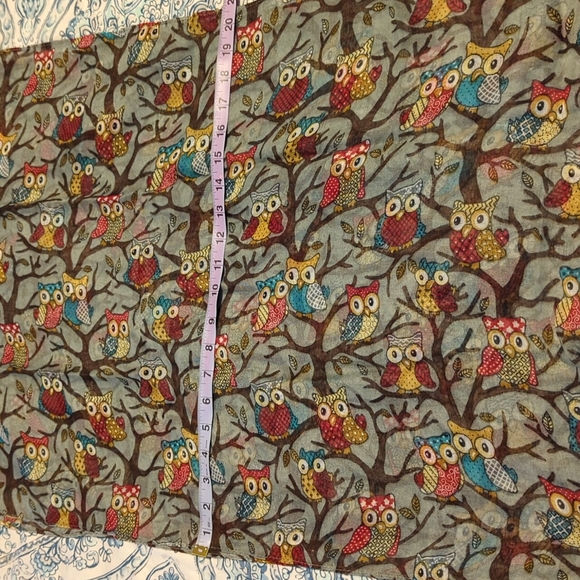 NWOT Owl Print Circle Scarf - Picture 3 of 4